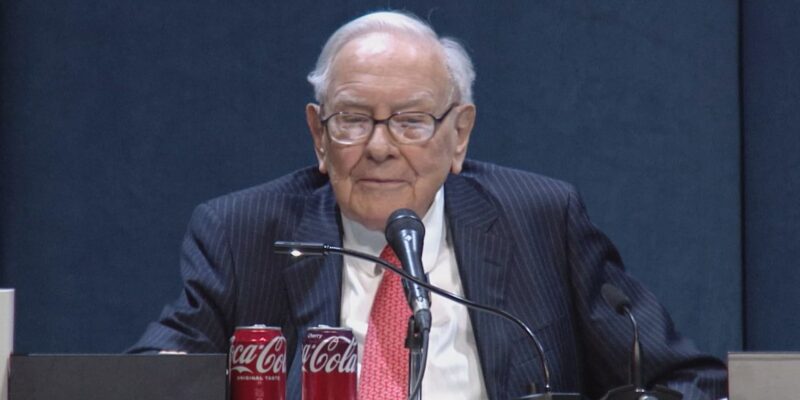 6 big things investors learned from Warren Buffett at this year's Berkshire shareholder meeting