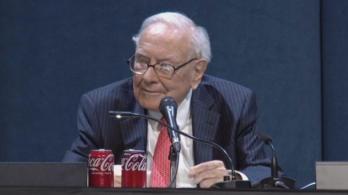 Buffett downplays recent market volatility as 'really nothing,' saying it's part of investing